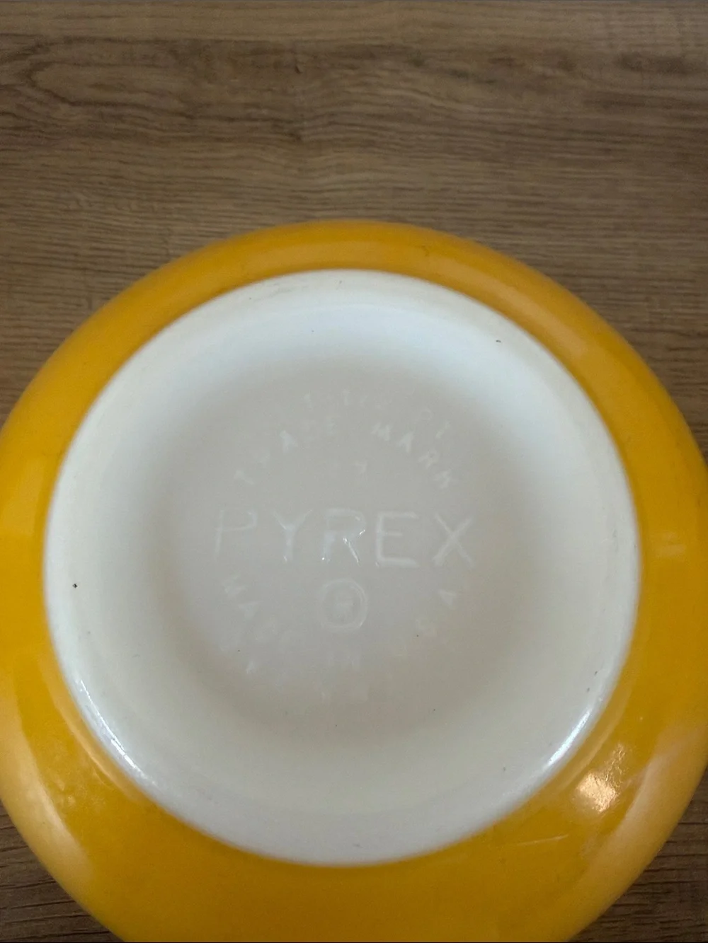 Pyrex Mixing Bowl